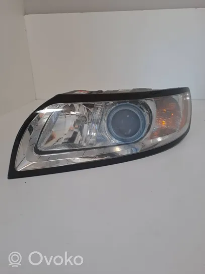 Volvo S40 Lampa przednia 31265698