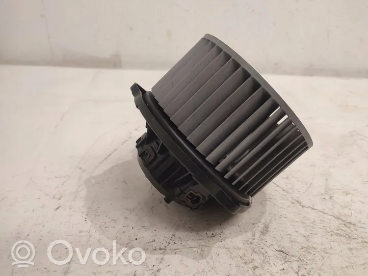 Hyundai i30 Ventola riscaldamento/ventilatore abitacolo f00s3b2476