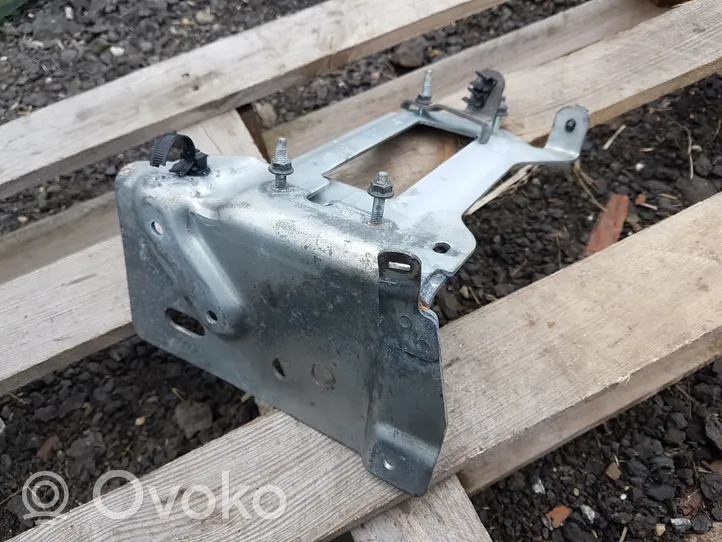 Renault Koleos I Battery tray 