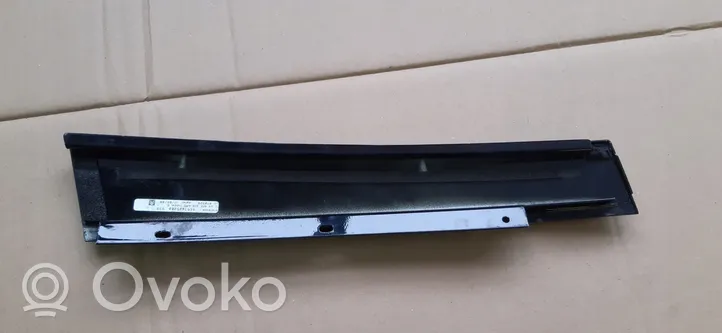 Citroen C5 Trunk door license plate light bar 