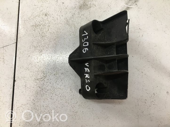 Toyota Verso Galinis laikiklis bamperio 525620F02