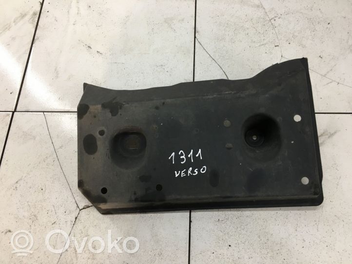 Toyota Verso Rear underbody cover/under tray 581670F010