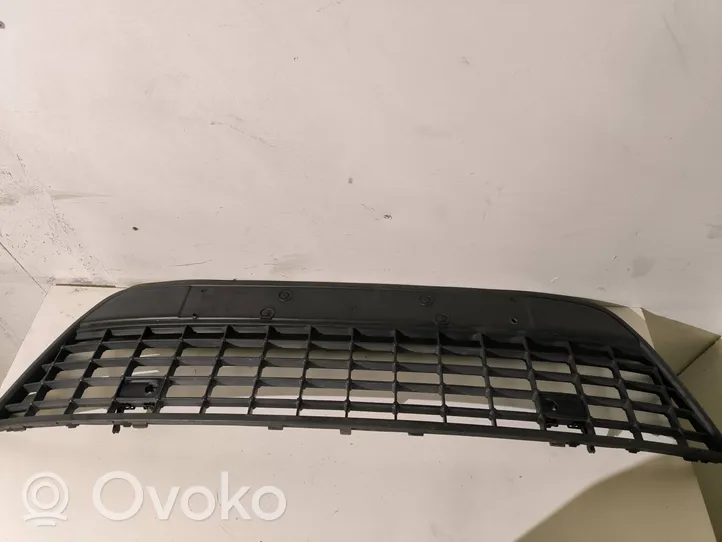 Ford Mondeo MK IV Front bumper lower grill 7S7117B968A