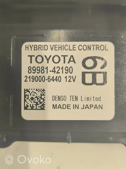 Toyota RAV 4 (XA50) Kiti valdymo blokai/ moduliai 8998142190