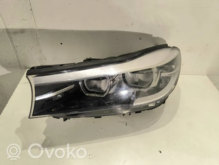 BMW 7 G11 G12 Lampa przednia 63117408712