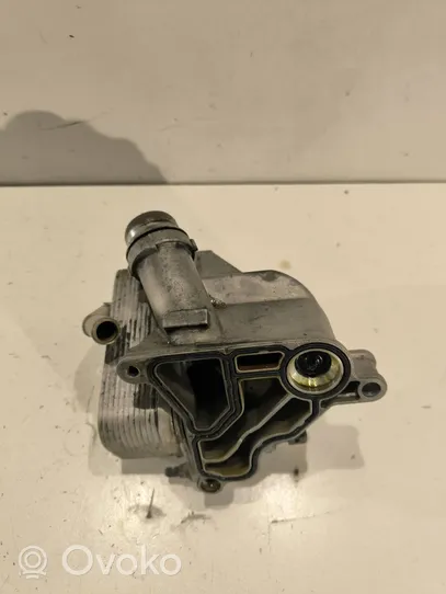 BMW 5 E60 E61 Supporto di montaggio del filtro dell’olio 7516383