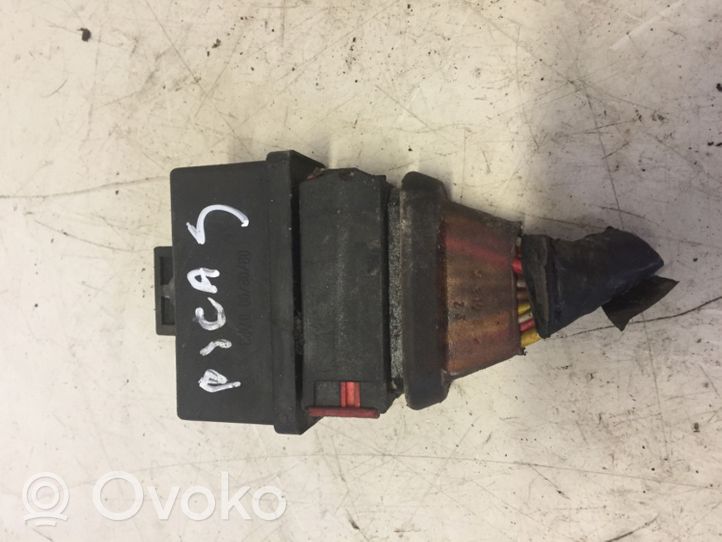 Citroen Xsara Picasso Unité / module de commande d'injection de carburant 240107