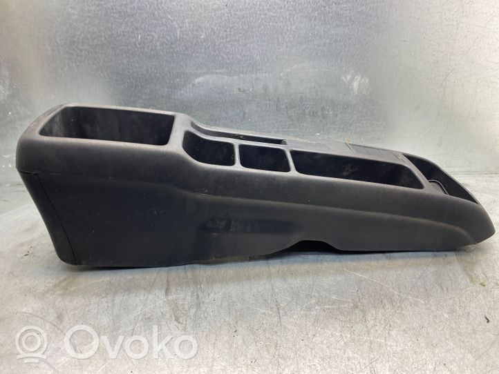 Toyota Corolla Verso E121 Keskikonsoli 5891113060A1