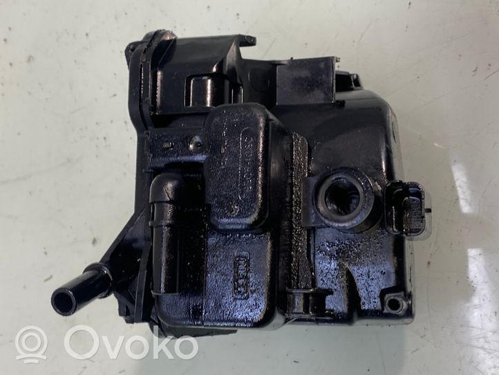 Citroen C4 I Boîtier de filtre à carburant FE037Z