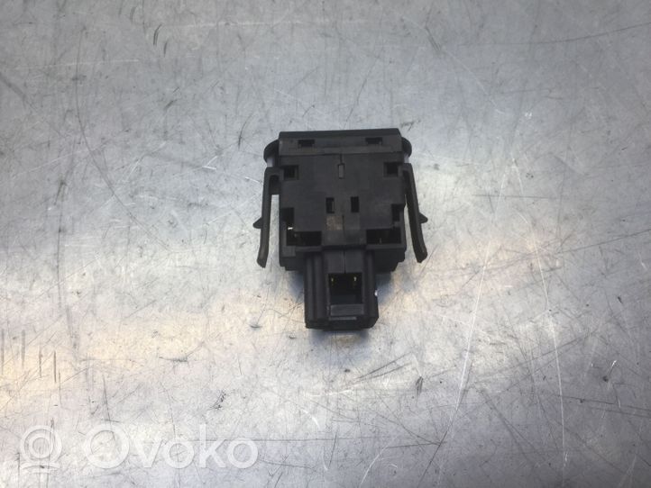 Volkswagen Polo Przycisk / Pokrętło regulacji świateł 6X0941333