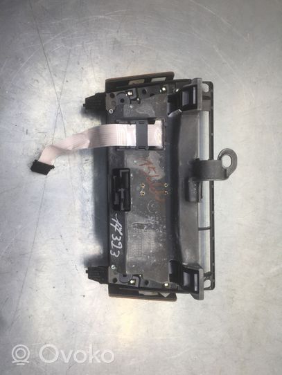 BMW 7 E65 E66 Boîte / compartiment de rangement pour tableau de bord 7032886