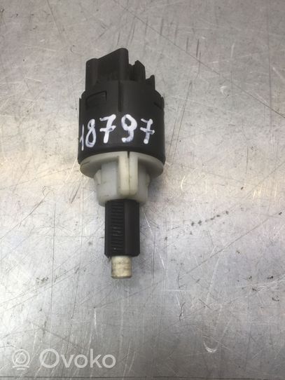Chrysler Sebring (ST-22 - JR) Interruptor sensor del pedal de freno 3111