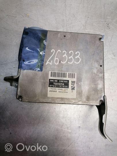 Toyota Prius (XW10) Calculateur moteur ECU 8966147054