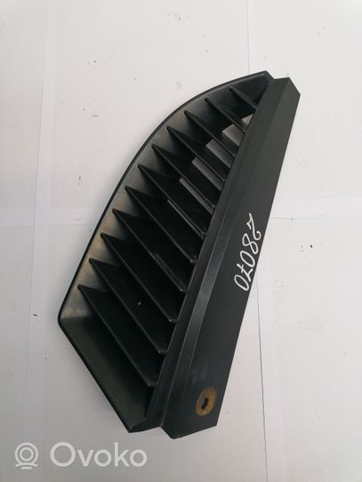 Mitsubishi Colt CZ3 Maskownica / Grill / Atrapa górna chłodnicy MN127774