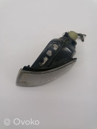 Seat Toledo I (1L) Indicatore di direzione anteriore 961591