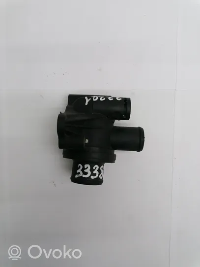 Mercedes-Benz Vaneo W414 Boîtier de thermostat / thermostat 