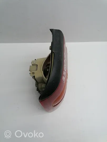 Opel Vectra A Lampa tylna 90358315