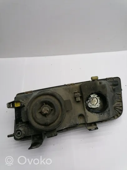 Rover 820 - 825 - 827 Lampa przednia 54531570