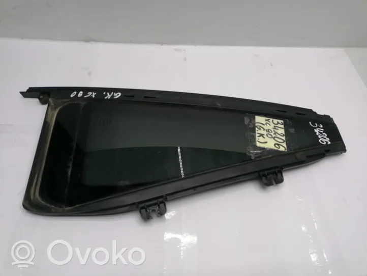 Volvo XC90 Rear vent window glass E643R002092