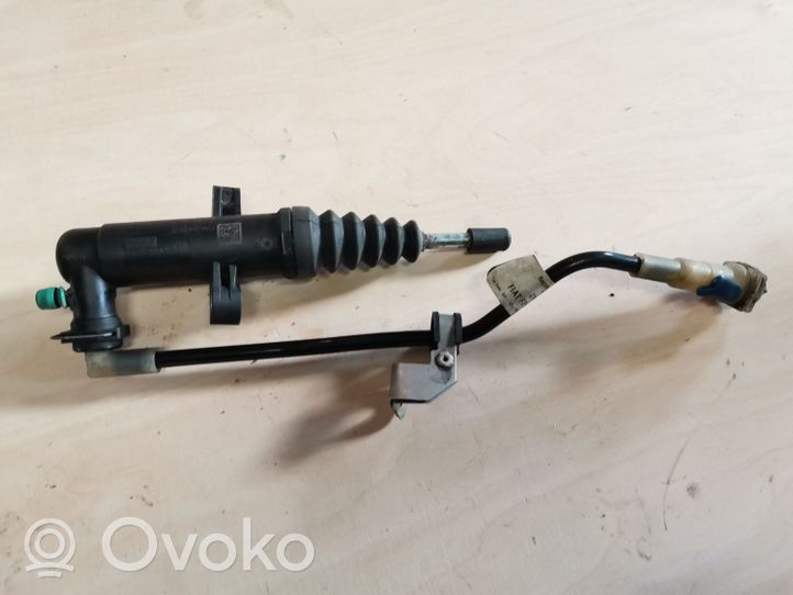 Peugeot Boxer Główny cylinder sprzęgła 55242892