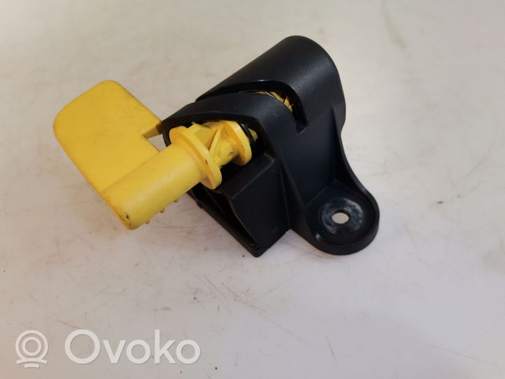 Opel Vivaro Loading door interior handle 905037994R