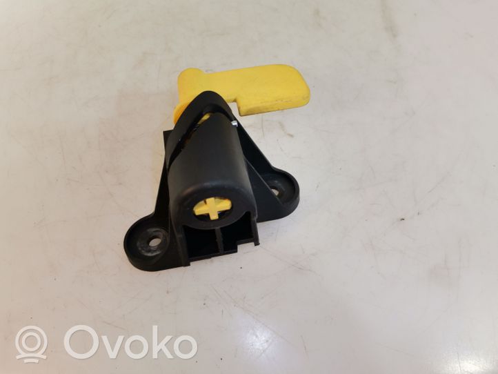 Opel Vivaro Loading door interior handle 905037994R