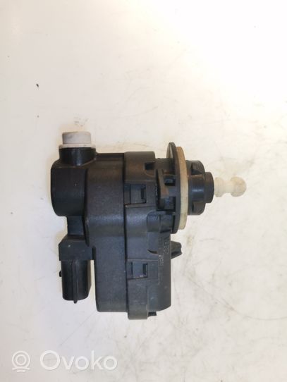 Renault Master II Headlight level adjustment motor 8200402521