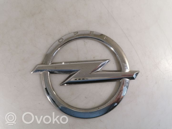 Opel Vivaro Logo, emblème, badge 