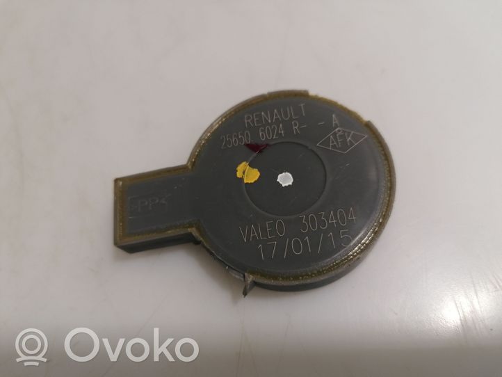 Renault Trafic III (X82) Parkošanās (PDC) sensors (-i) 256506024R