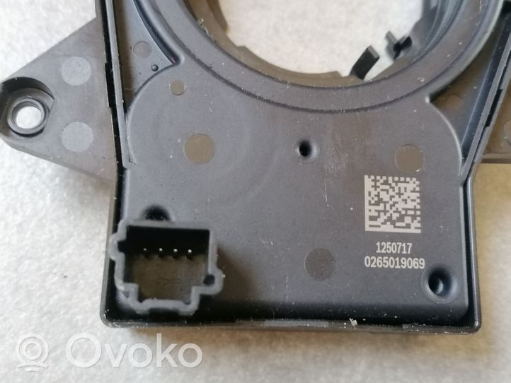 Renault Trafic III (X82) Sensor de ángulo de la columna de dirección 479457095R