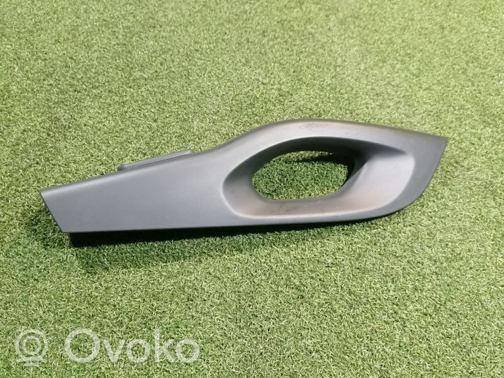 Opel Vivaro Front door interior handle trim 93866643