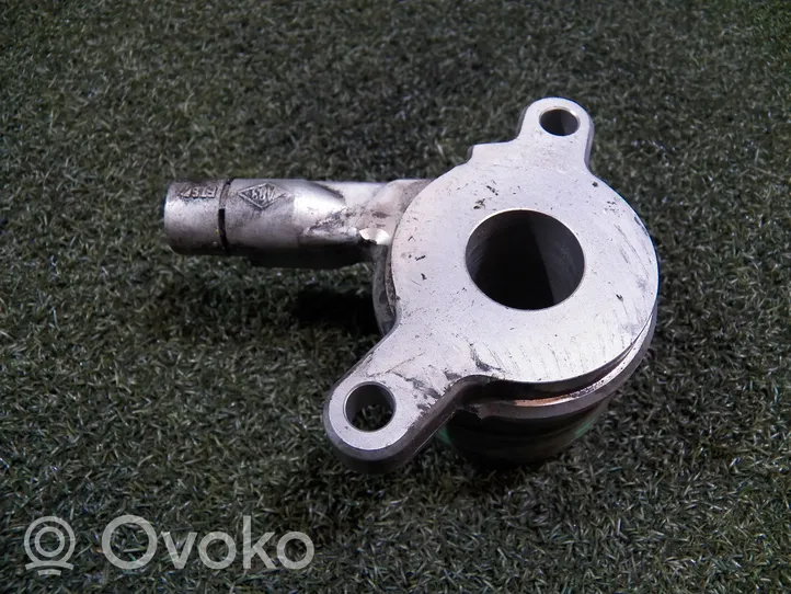 Renault Master III Pomocniczy cylinder łożyska wciskowego sprzęgła 306202443