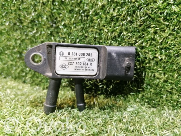 227702184R Renault Trafic III (X82) Exhaust gas pressure sensor, 10.00