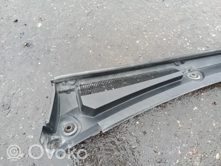 Opel Vivaro Pyyhinkoneiston lista 668114748R