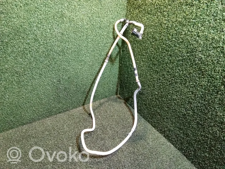 Opel Vivaro Fuel line/pipe/hose 164463818R