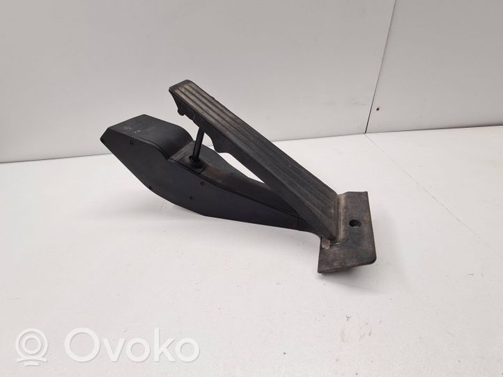 BMW 7 E65 E66 Accelerator throttle pedal 6762482