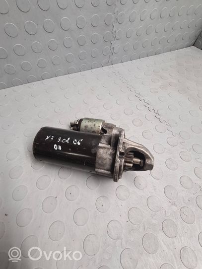 BMW X3 E83 Starter motor 7794952