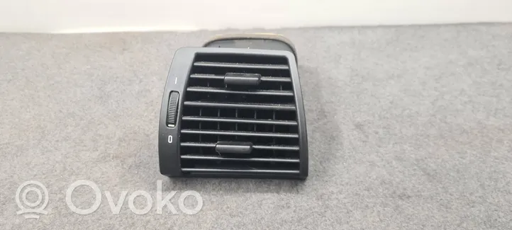 BMW X5 E53 Garniture, panneau de grille d'aération latérale 8402216