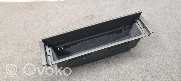 BMW 3 E46 Dashboard storage box/compartment 8202188