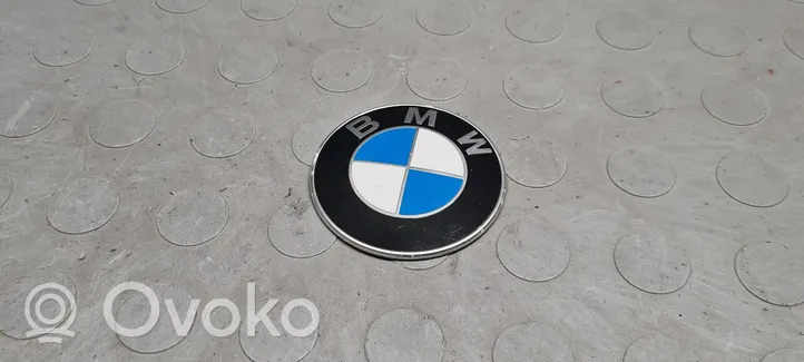 BMW 3 F30 F35 F31 Manufacturer badge logo/emblem 7288752