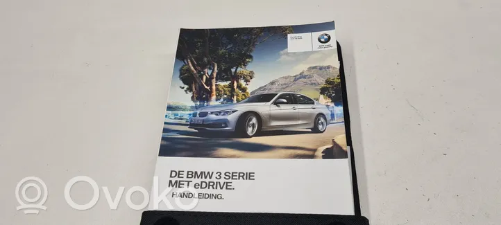 BMW 3 F30 F35 F31 Carnet d'entretien d'une voiture 