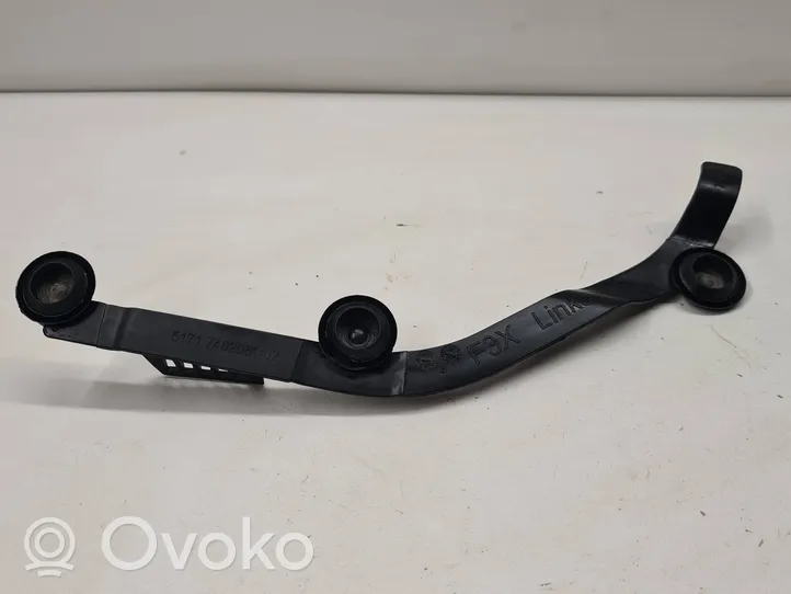 BMW 3 F30 F35 F31 Altra parte del vano motore 7402081