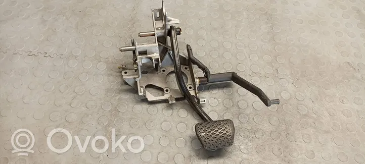 BMW 7 E38 Brake pedal 1160421