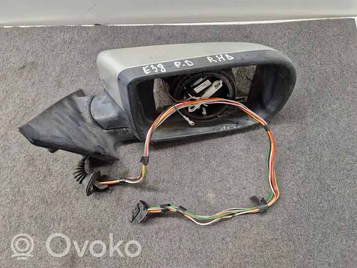 BMW 7 E38 Front door electric wing mirror 9210004