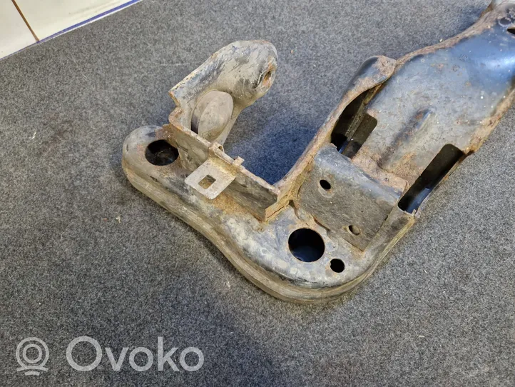 BMW X3 E83 Supporto di montaggio scatola del cambio 3402272