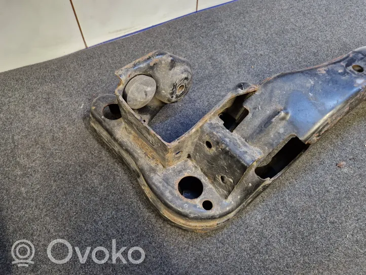 BMW X3 E83 Gearbox mounting bracket 3402272