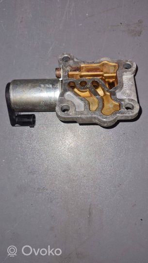 Volvo XC70 Electrovanne position arbre à cames 8670422