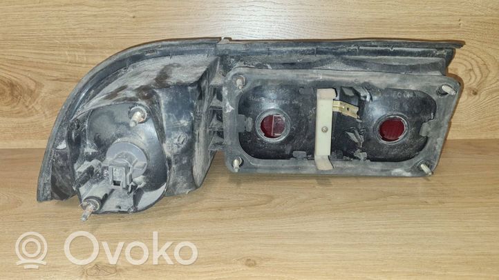 Mitsubishi Eclipse Lampa tylna 0438554R