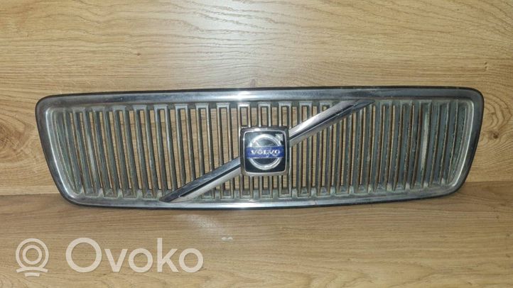 Volvo S70  V70  V70 XC Grille calandre supérieure de pare-chocs avant 