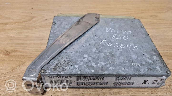 Volvo 850 Variklio valdymo blokas P1275668